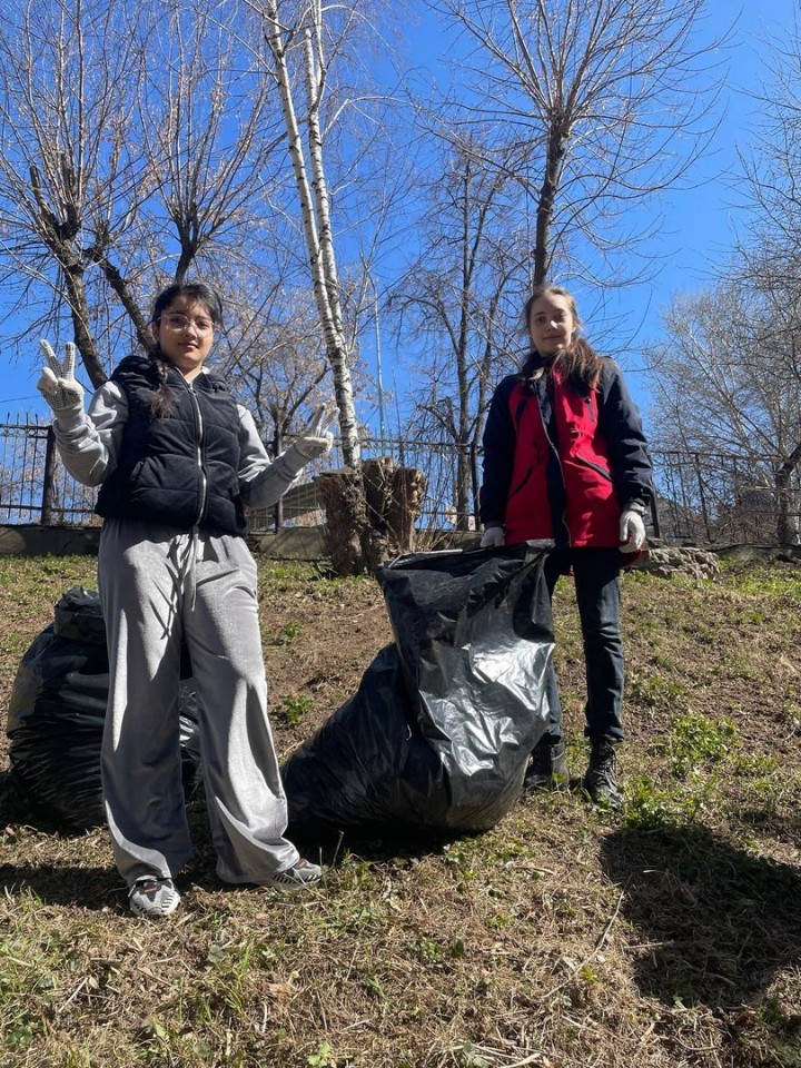 В Студенческом городке прошли первые субботники В Студенческом городке прошли первые субботники