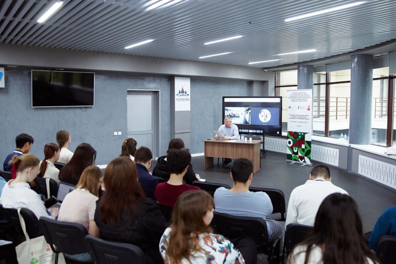 Конфликтологи на интенсиве Конфликтологи на интенсиве