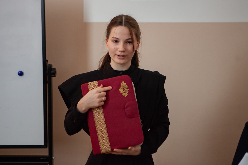 Ученица школы 'Университетская' Залина Латыпова стала победителем Республиканской олимпиады школьников по технологии Ученица школы 'Университетская' Залина Латыпова стала победителем Республиканской олимпиады школьников по технологии