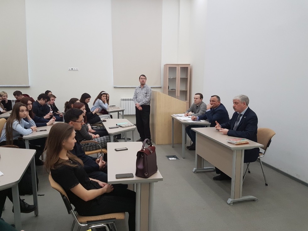 �������� ��� ������ '100 ��� �����' �� ��������� ������ ����� ������������ ���