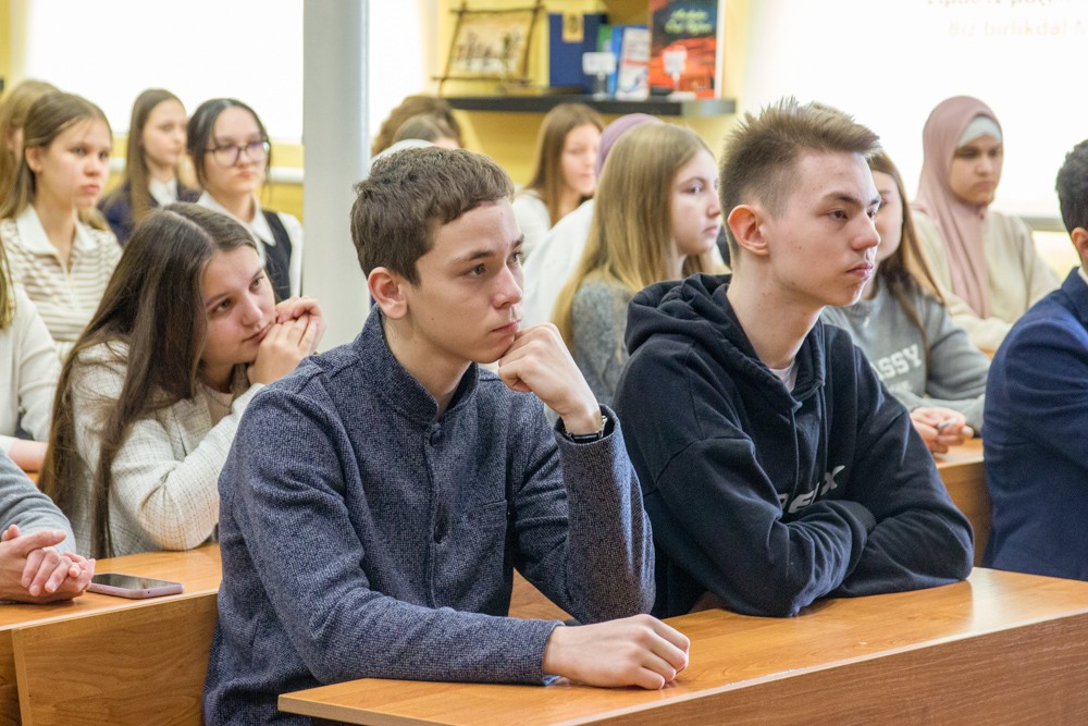 В Елабужском институте КФУ прошла Олимпиада по иностранным языкам В Елабужском институте КФУ прошла Олимпиада по иностранным языкам