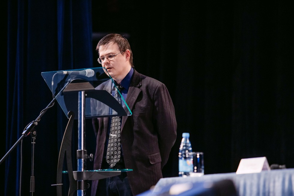 Ivan Stoikov introduced to team as Director of the Institute of Chemistry Ivan Stoikov introduced to team as Director of the Institute of Chemistry