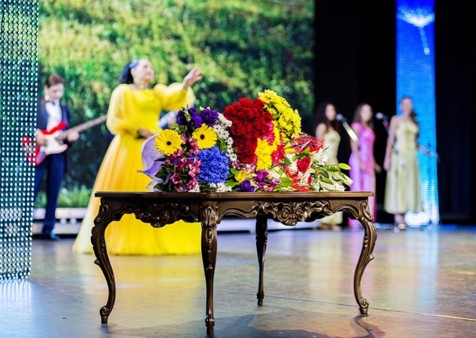 Все началось с судьбоносной песни 'Золотая рыбка' Все началось с судьбоносной песни 'Золотая рыбка'