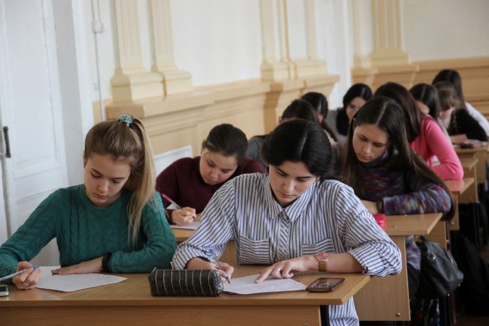 ������ ������� ����� � ���������� ��������� ���