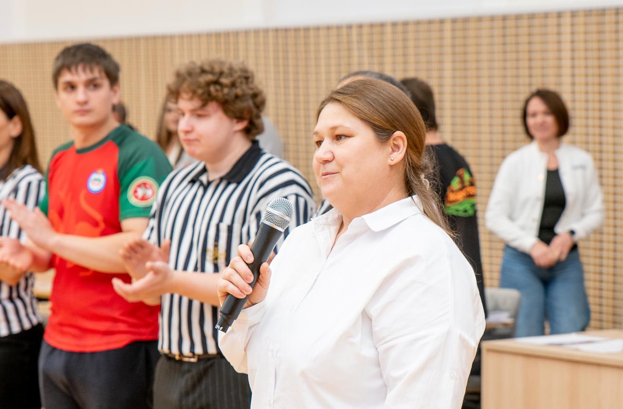 ПЕРВЕНСТВО И ЧЕМПИОНАТ ГОРОДА КАЗАНИ ПО АРМРЕСТЛИНГУ ПЕРВЕНСТВО И ЧЕМПИОНАТ ГОРОДА КАЗАНИ ПО АРМРЕСТЛИНГУ