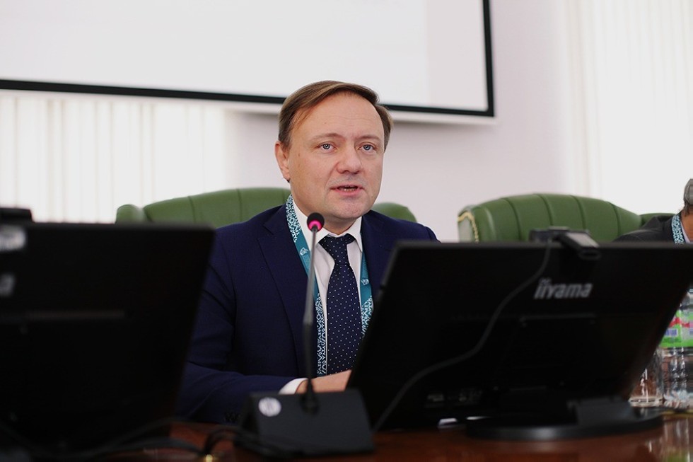 В КФУ стартовала Конференция молодых специалистов В КФУ стартовала Конференция молодых специалистов