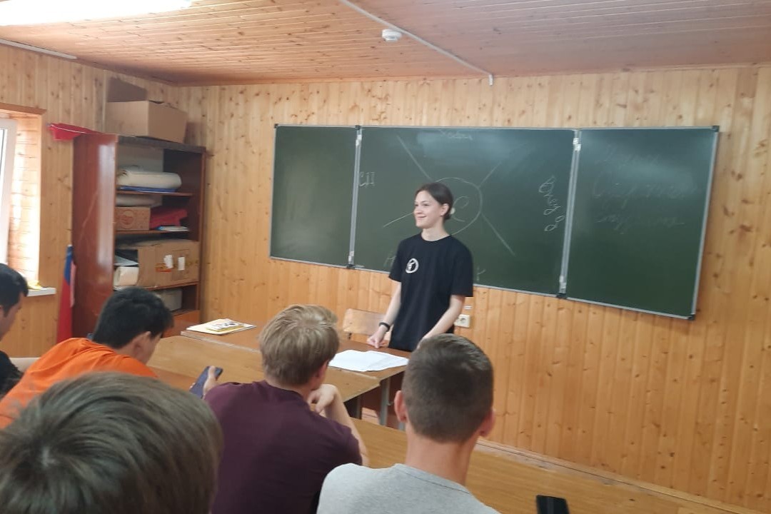 Профильная смена в СОЛ 'Буревестник' Профильная смена в СОЛ 'Буревестник'