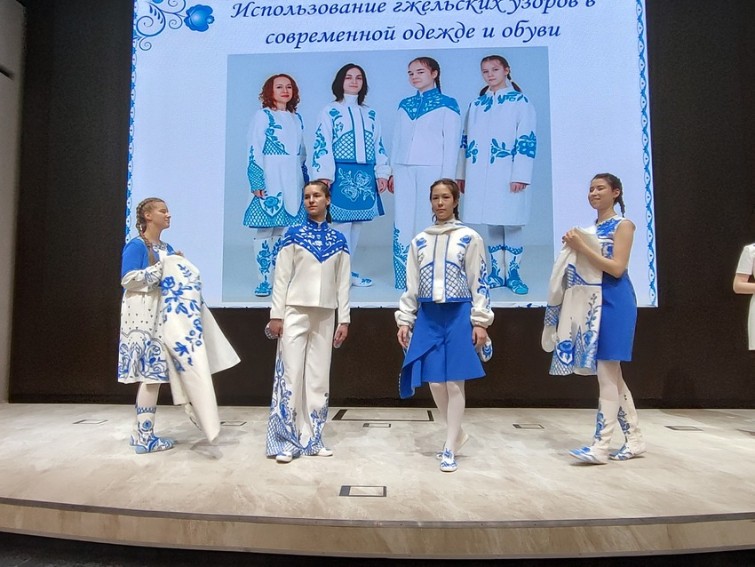 Ученые Елабужского института КФУ выступили экспертами на заключительном этапе Всероссийской олимпиады школьников по технологии Ученые Елабужского института КФУ выступили экспертами на заключительном этапе Всероссийской олимпиады школьников по технологии