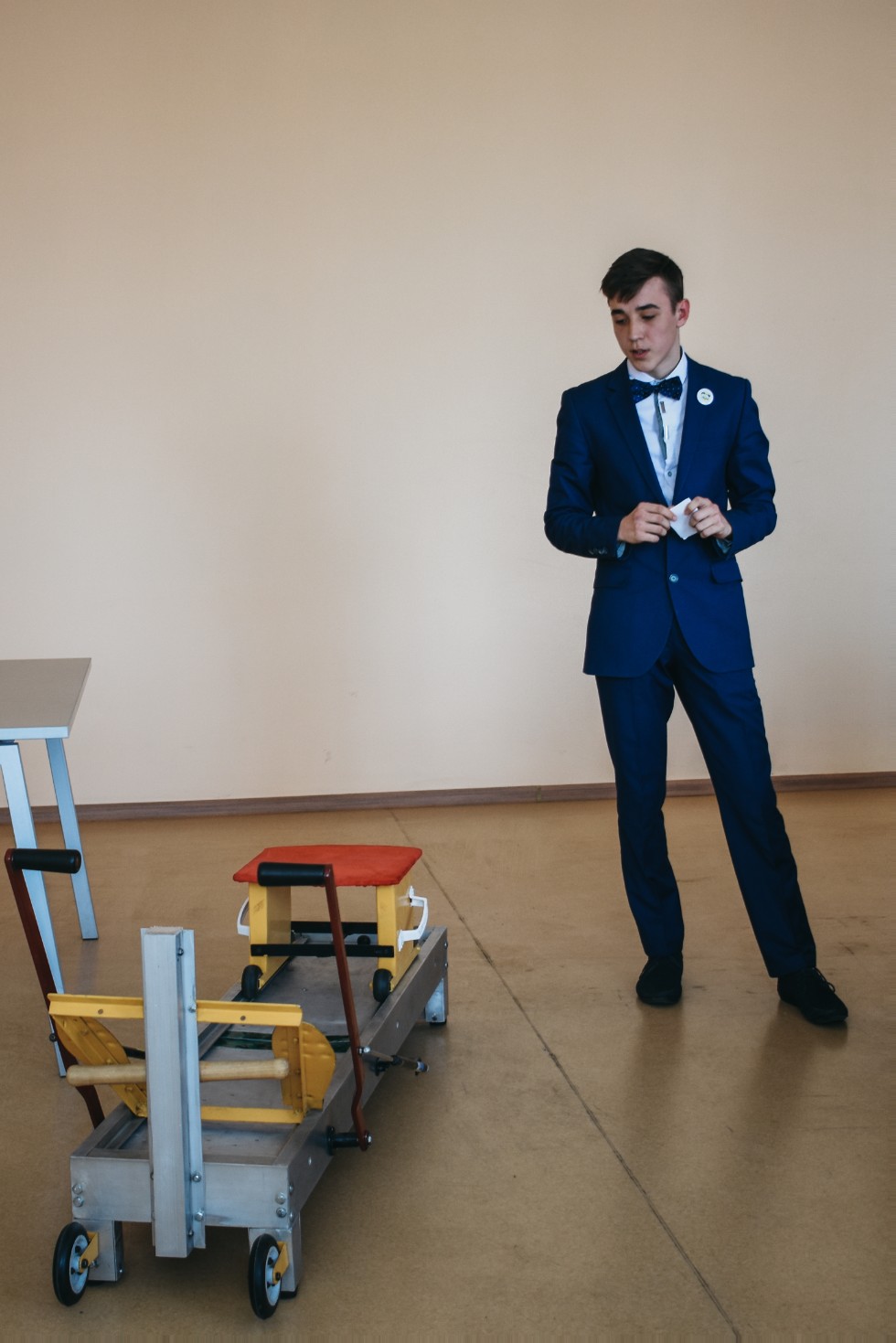 ����� ��������� ���� ������������� 