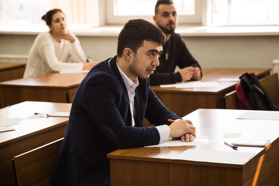 Олимпиада по русскому языку среди иностранных студентов высших учебных заведений г. Казани Олимпиада по русскому языку среди иностранных студентов высших учебных заведений г. Казани