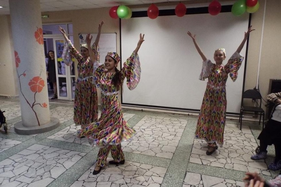 Студенты Елабужского института КФУ ведут работу по сохранению экологии республики Студенты Елабужского института КФУ ведут работу по сохранению экологии республики