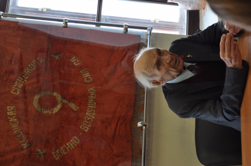 � ������ � ����� ��� ��������� 9 ��������� ��������� ��� (1944 ���� �������), �������, �������� � ������� ������ �������� ����, ����� ���������� �����, ����������� �����-���������� ����, ����������� ������ ������ ���� ������� �������������� �������