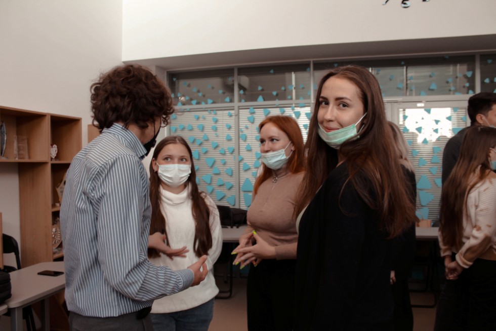 Встреча с представителями Республиканской молодежной антикоррупционной программы 'Не дать ? Не взять!' прошла в КФУ Встреча с представителями Республиканской молодежной антикоррупционной программы 'Не дать ? Не взять!' прошла в КФУ