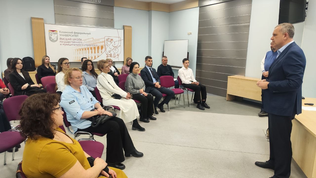 В ВШГМУ КФУ прошел семинар, приуроченный к 80-летию Победы в Великой Отечественной войне 'Мы за ценой не постоим... Как ковалась победа! Исторические предпосылки и современные реалии' В ВШГМУ КФУ прошел семинар, приуроченный к 80-летию Победы в Великой Отечественной войне 'Мы за ценой не постоим... Как ковалась победа! Исторические предпосылки и современные реалии'