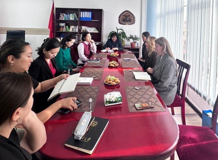 Визит в вузы Киргизии нанесли ученые Елабужского института КФУ Визит в вузы Киргизии нанесли ученые Елабужского института КФУ