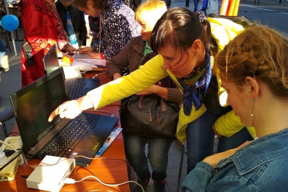 Преподаватели и студенты Елабужского института КФУ приняли участие в проекте 'РRО-Наука в КФУ' Преподаватели и студенты Елабужского института КФУ приняли участие в проекте 'РRО-Наука в КФУ'