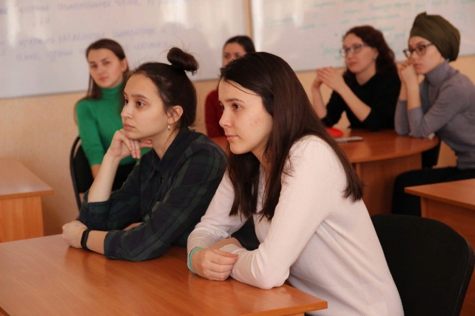 ������ ������� ����� � ���������� ��������� ���