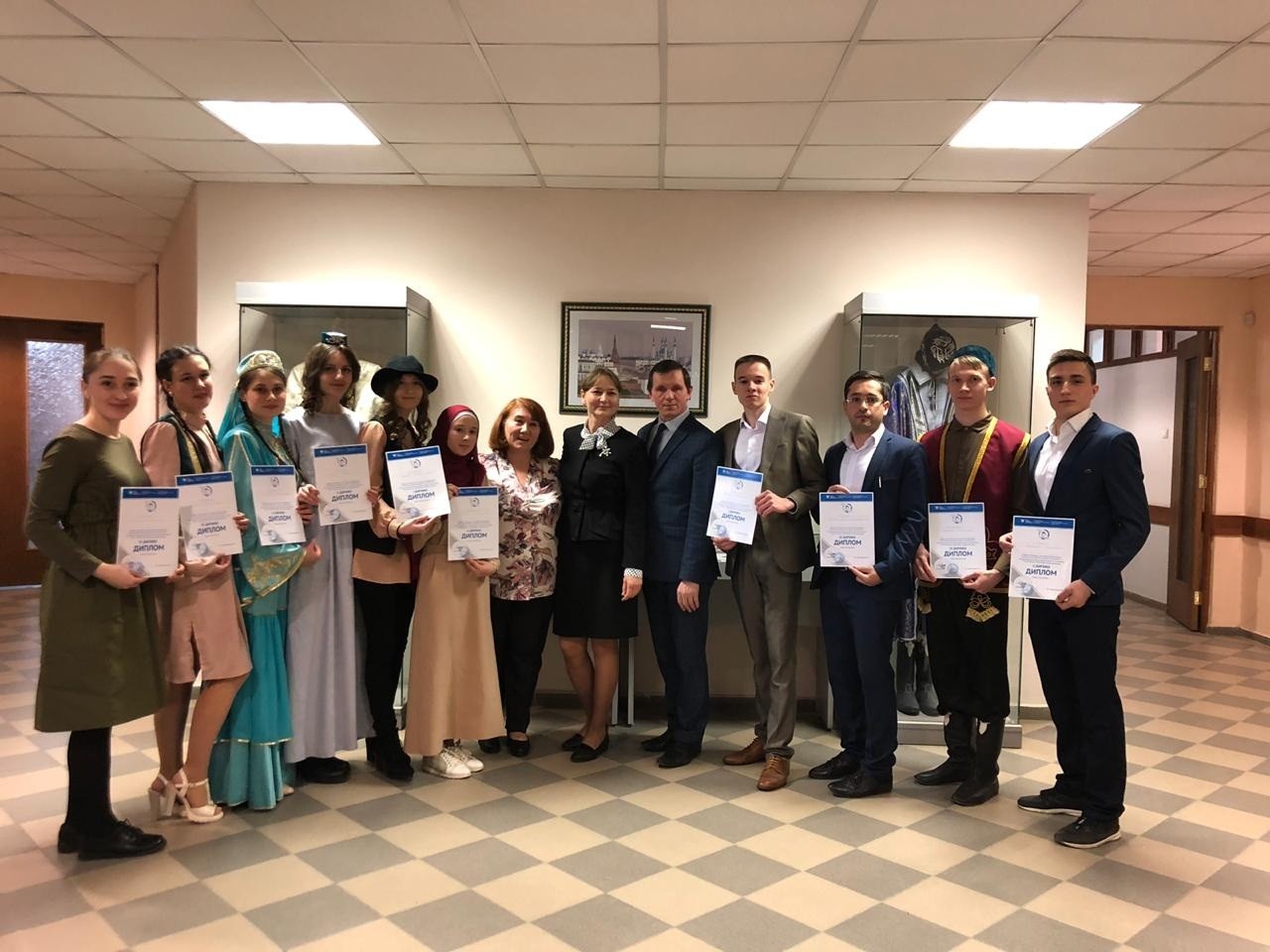 �����������