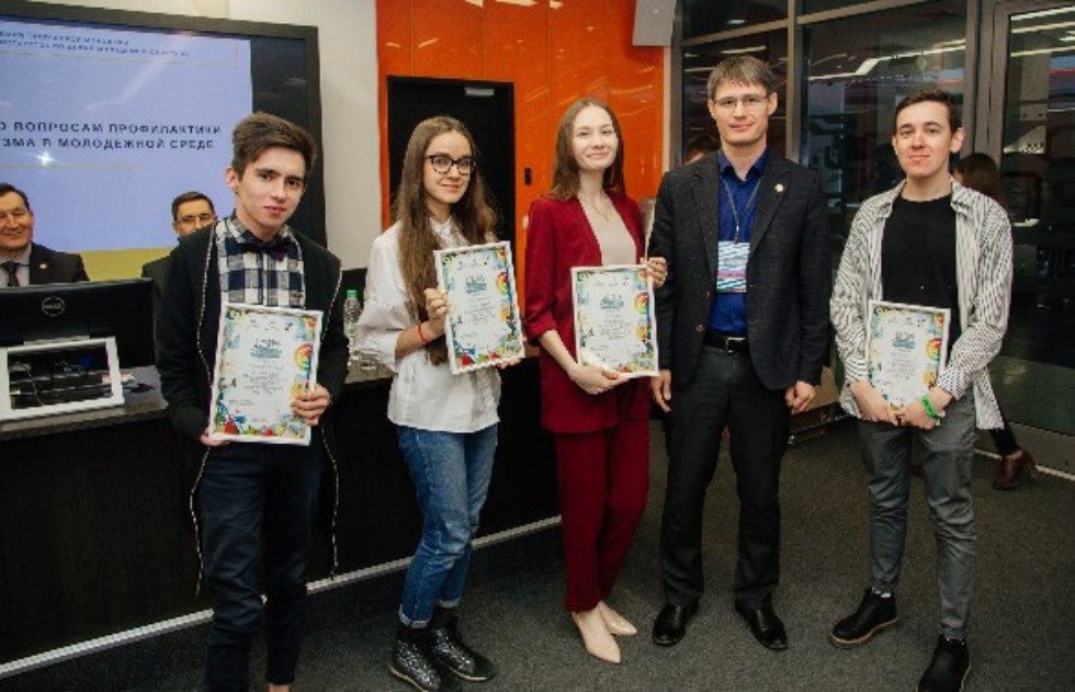 '�� ? ��� ���!'