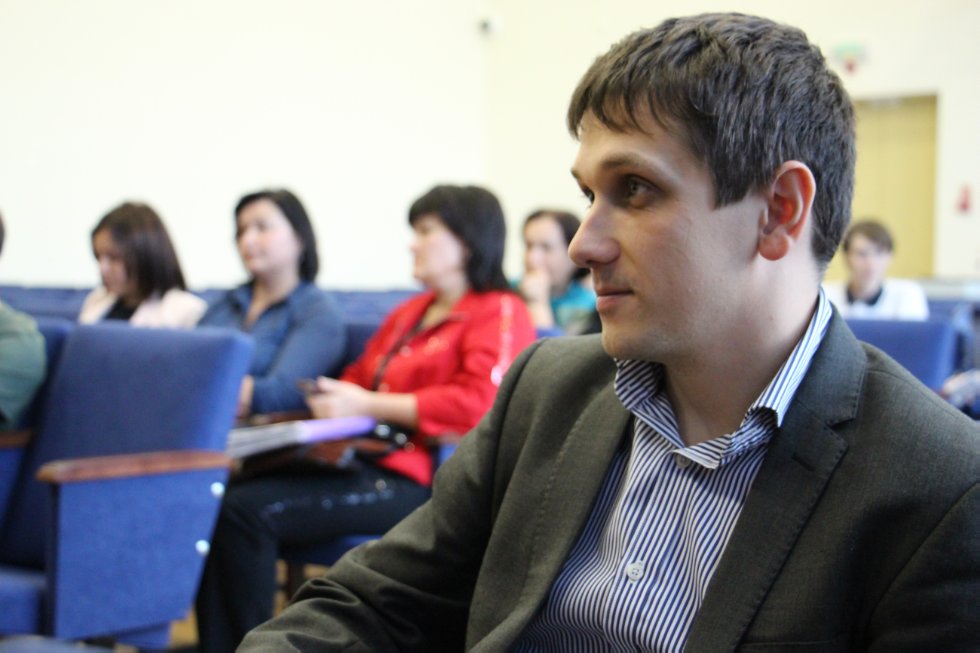 ��� � �����