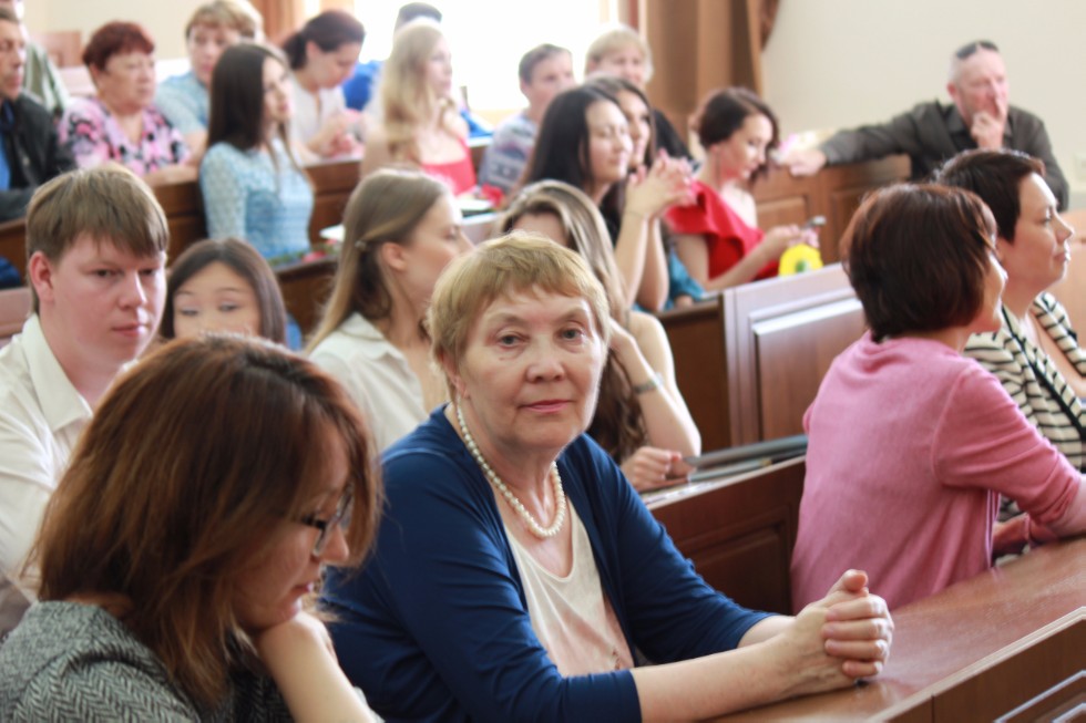 ������ ������������� �������� �������� ����������� ������� ����� � ���������� ����������