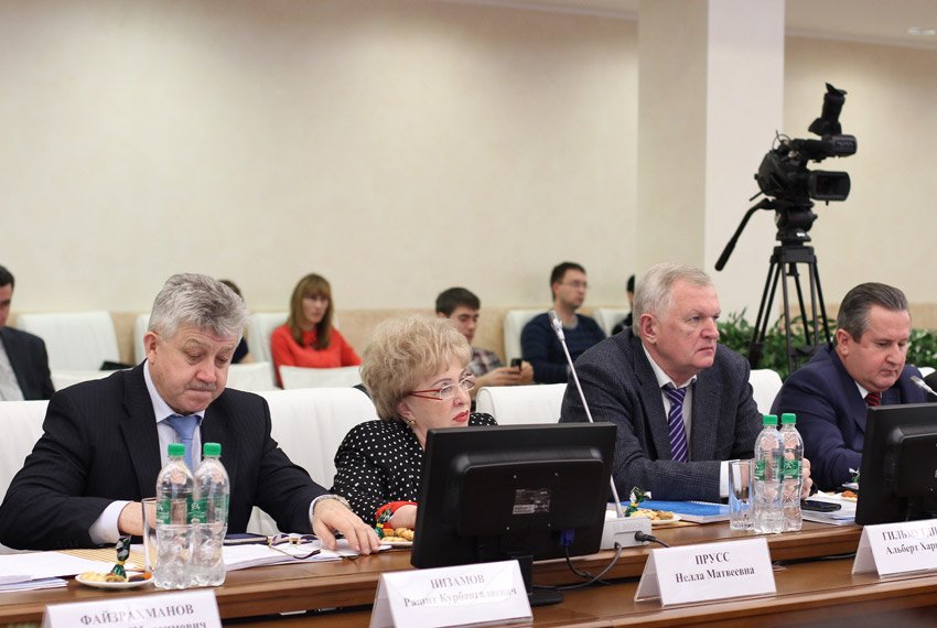 Совет ректоров вузов РТ Совет ректоров вузов РТ