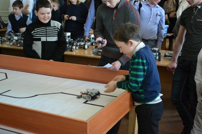 Битва киборгов: часть первая Битва киборгов: часть первая