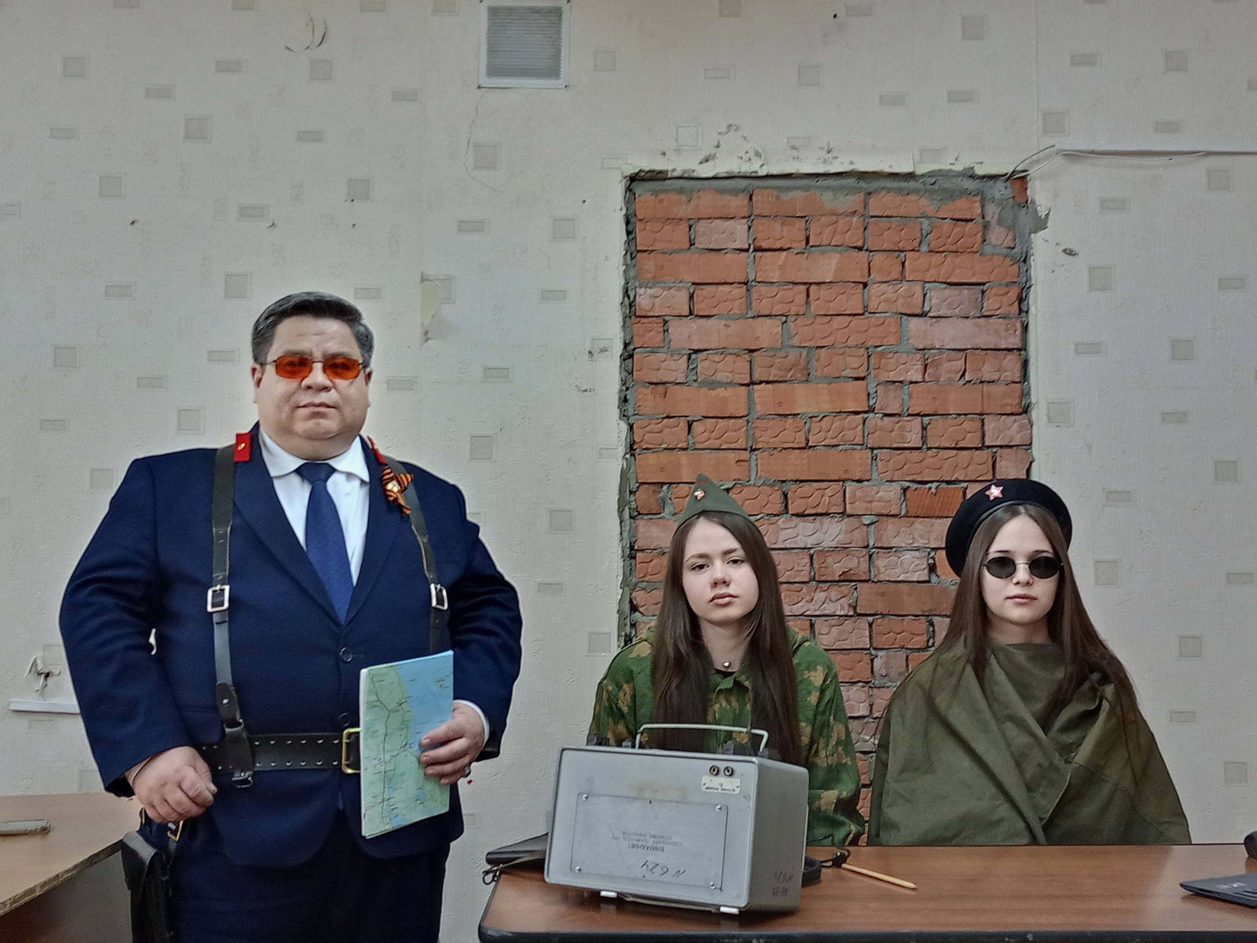 'IQ: ������� ������' ,80-����� ������, ������-����, ���