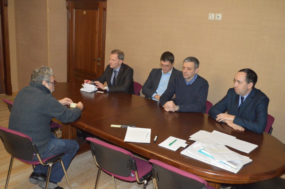 ������� � ��������������� Elsevier