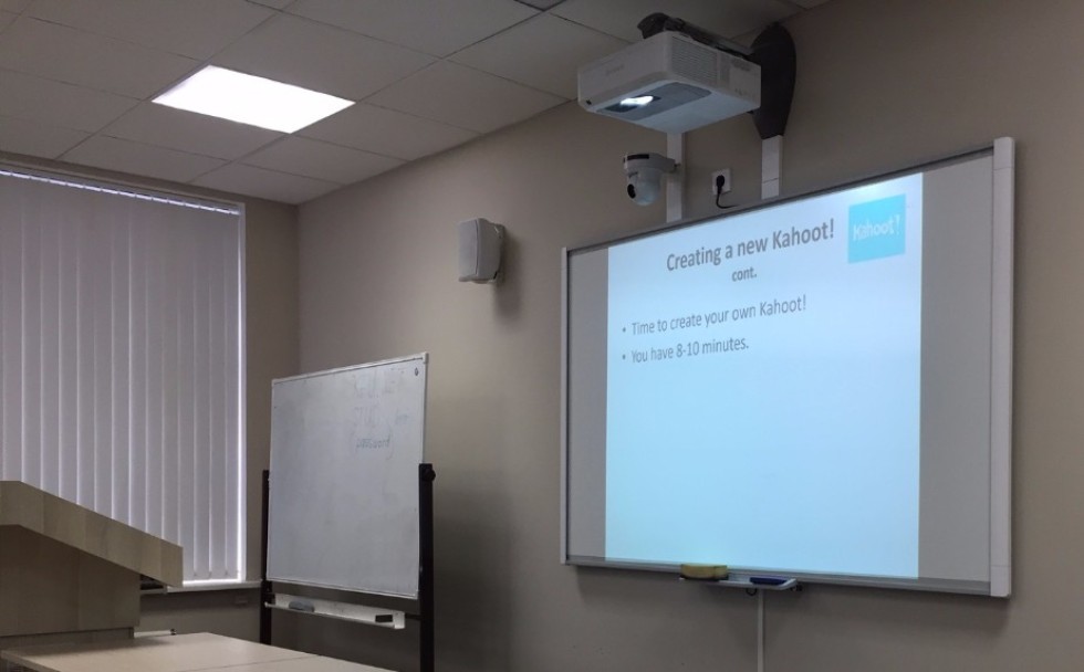 � ���� ��������� ������� Have a Hoot with Kahoot! ��� ��������� 3 �����