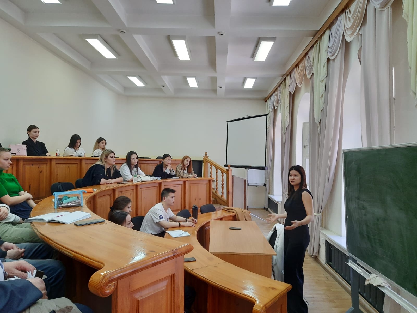 Заседание научного кружка Заседание научного кружка