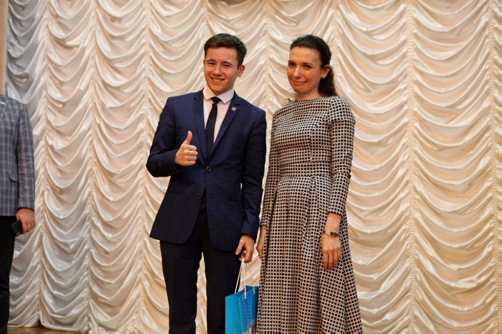 В Елабужском институте КФУ состоялся ежегодный конкурс 'Студенческий лидер РТ - 2019' В Елабужском институте КФУ состоялся ежегодный конкурс 'Студенческий лидер РТ - 2019'