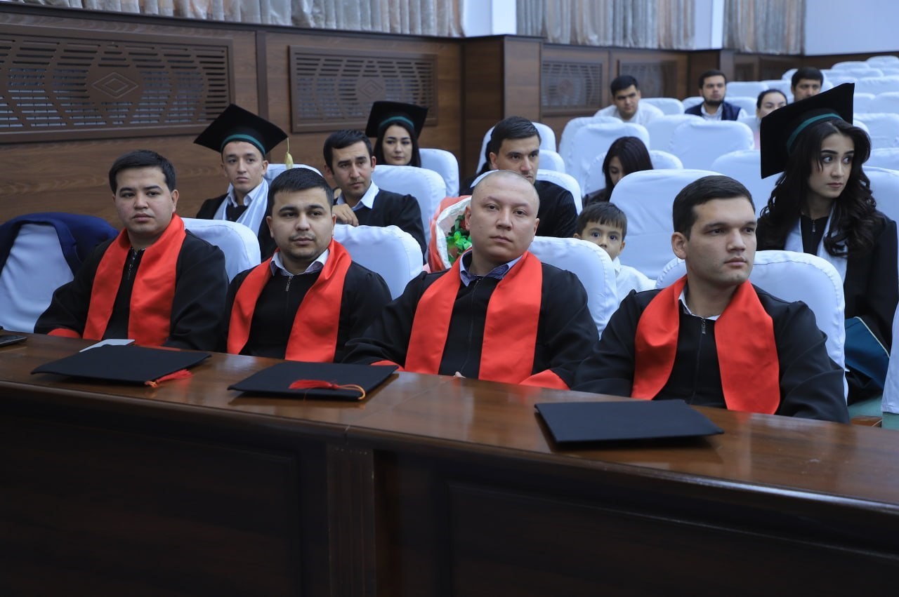 В Бухарском государственном университете состоялась 'ВЫПУСКНАЯ ЦЕРЕМОНИЯ ? 2025'! В Бухарском государственном университете состоялась 'ВЫПУСКНАЯ ЦЕРЕМОНИЯ ? 2025'!