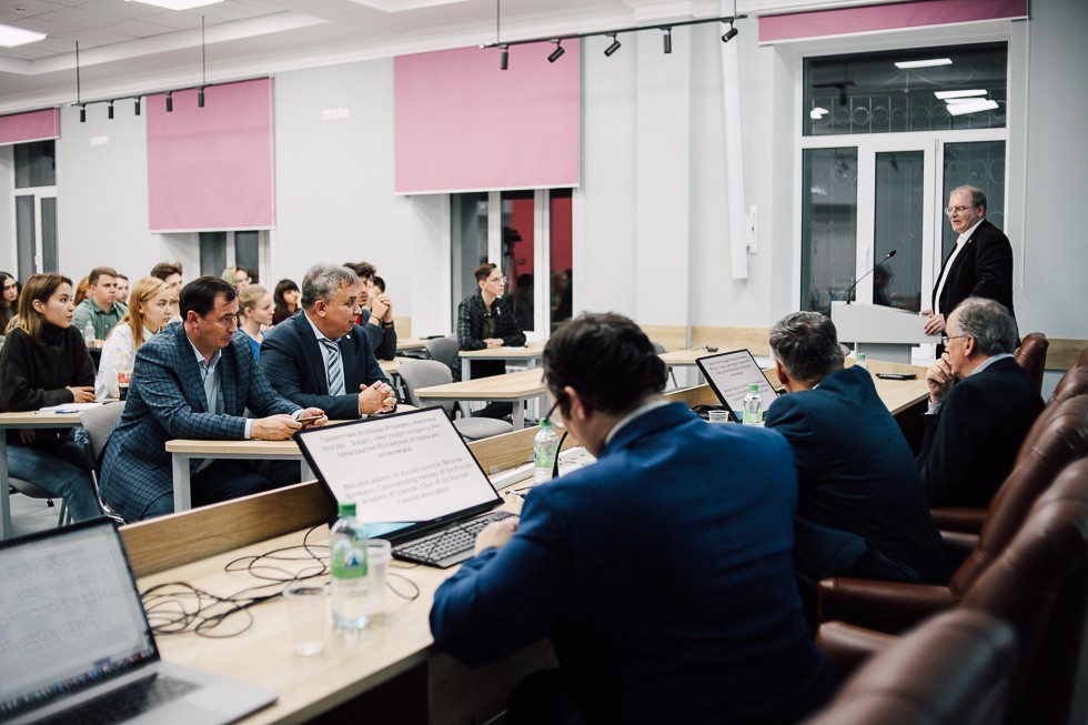 �  ��� ��� ����� ������ ������-���������������� ��������� '���������-����'