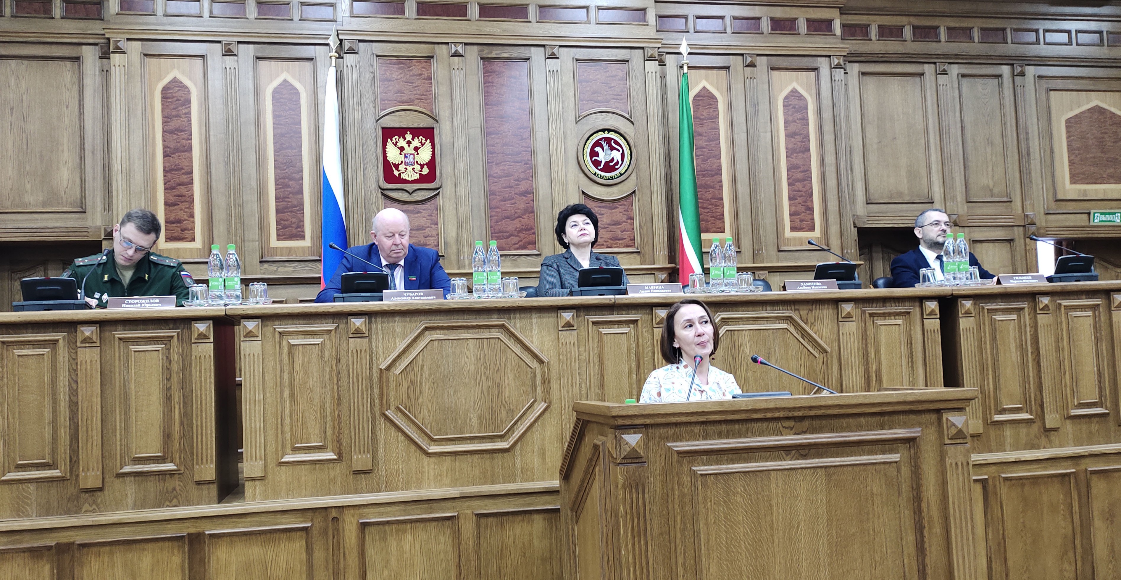 Представители Лиги женщин и Совета ветеранов КФУ приняли участие в семинаре Госсовета Представители Лиги женщин и Совета ветеранов КФУ приняли участие в семинаре Госсовета