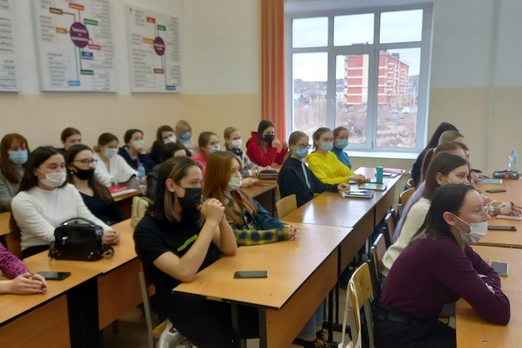 �����������, ����������� 77-�� ��������� ������ � ������� ������������� �����