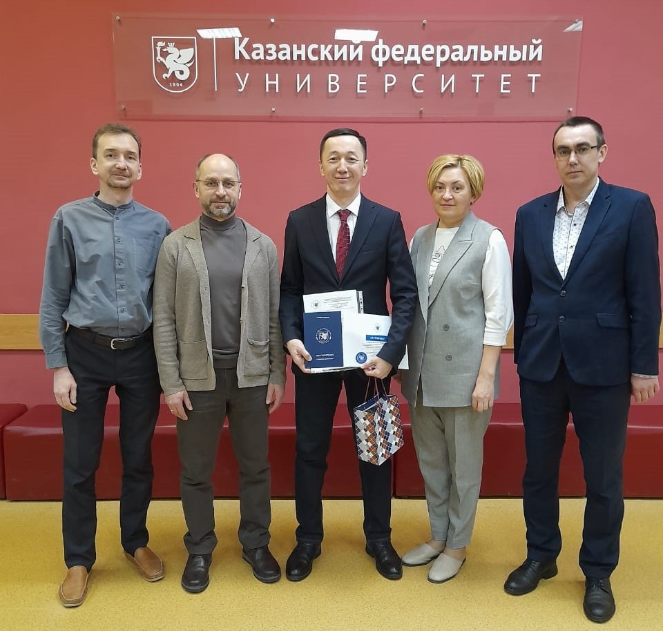 ���������� ������� PhD �� ���������� ���������   �������� ��������� � ��������� ���������� � ����������� �����������