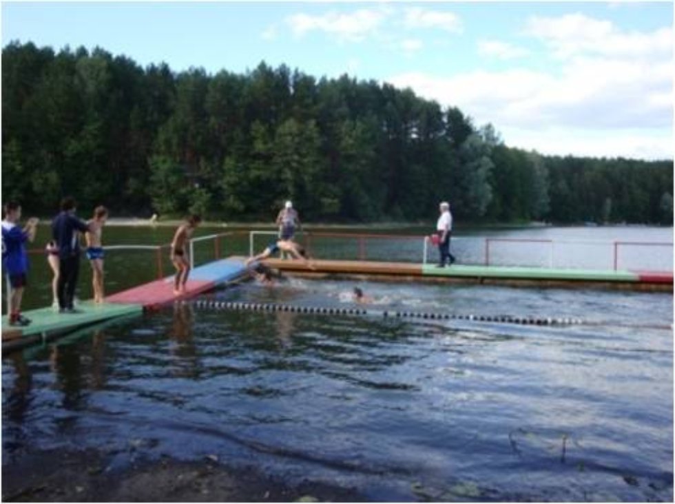 ��������