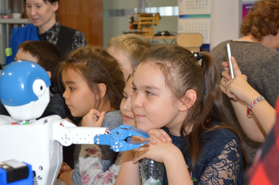 ����������� 4 ������ �������� �19 �������� ���������� �������� � ���������-������������ ������ ���