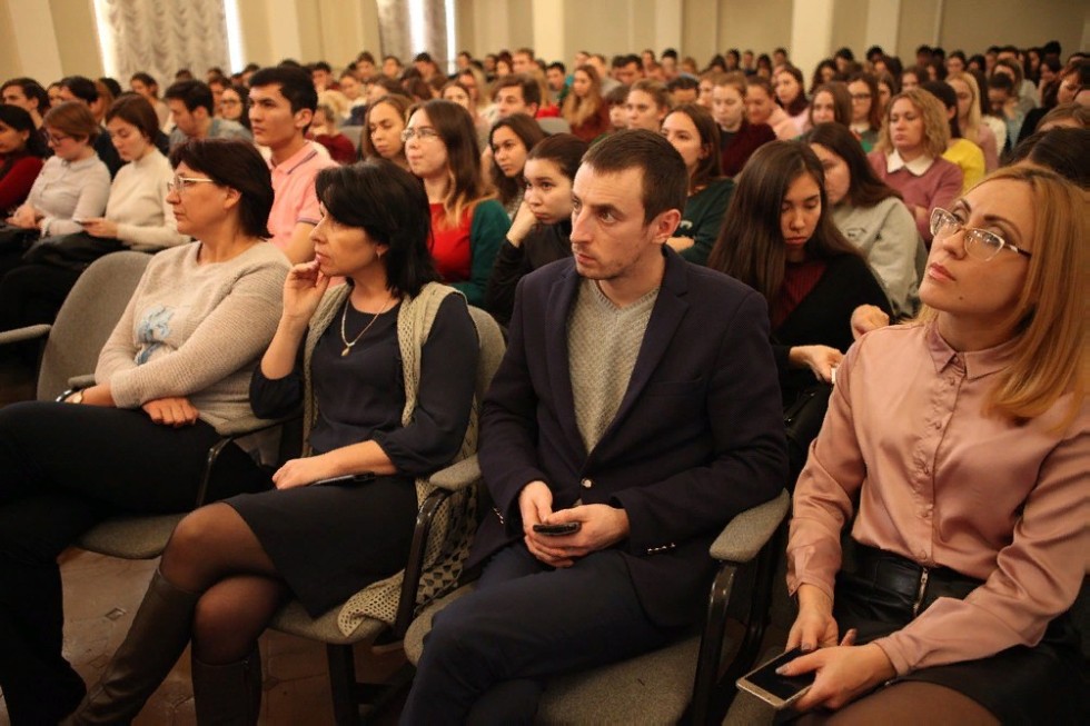 Специалист Елабужской ЦРБ провел ряд лекций для студентов Специалист Елабужской ЦРБ провел ряд лекций для студентов