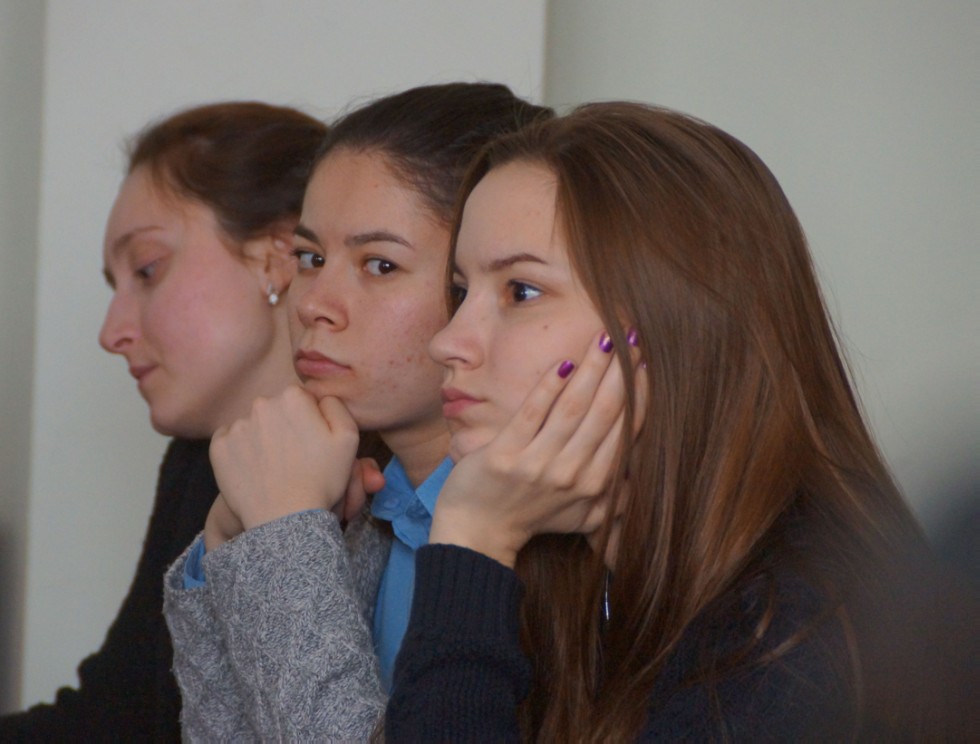 �ә���ң �ә ү� �ө�� ���