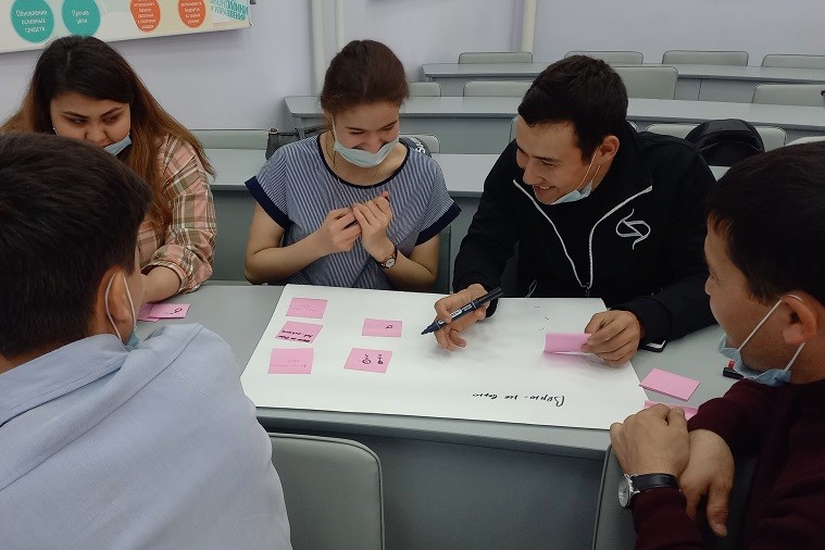 Будущие учителя биологии и химии на 'Старте' Будущие учителя биологии и химии на 'Старте'