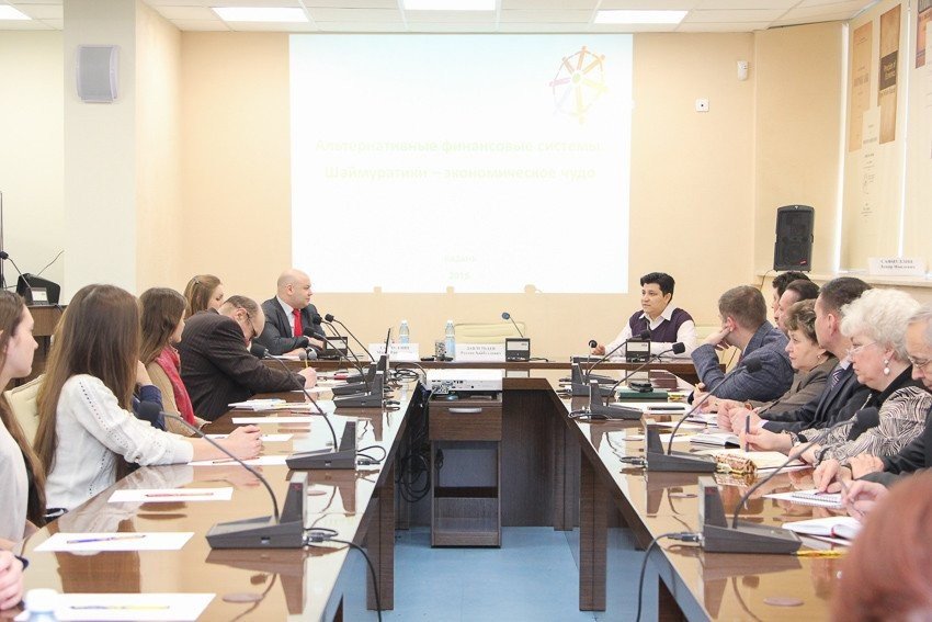 Alternative Currency: Crisis Recovery or Money Pit?