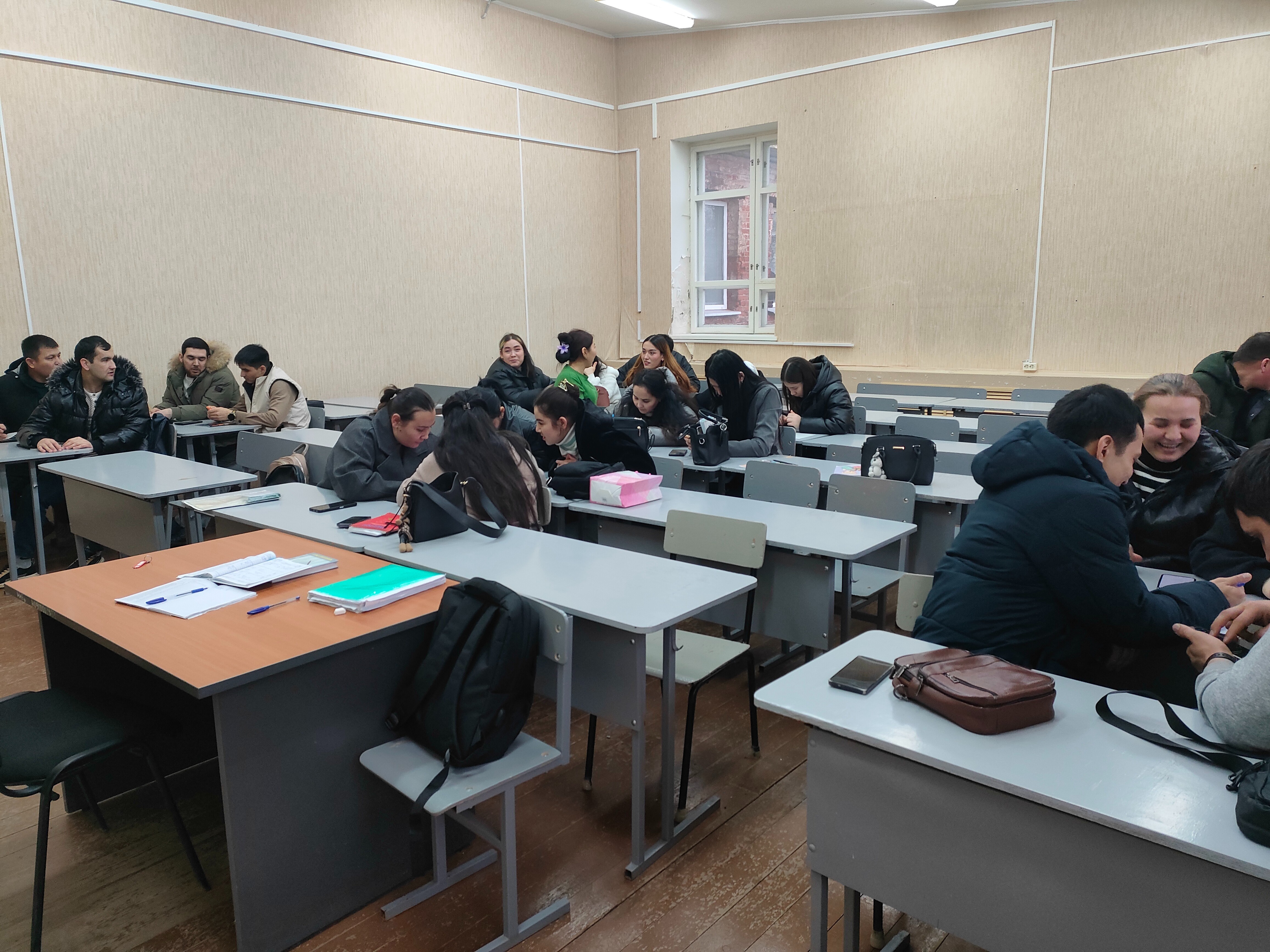 Студенты Елабужского института КФУ изучили историю альма-матер в интерактивном формате Студенты Елабужского института КФУ изучили историю альма-матер в интерактивном формате