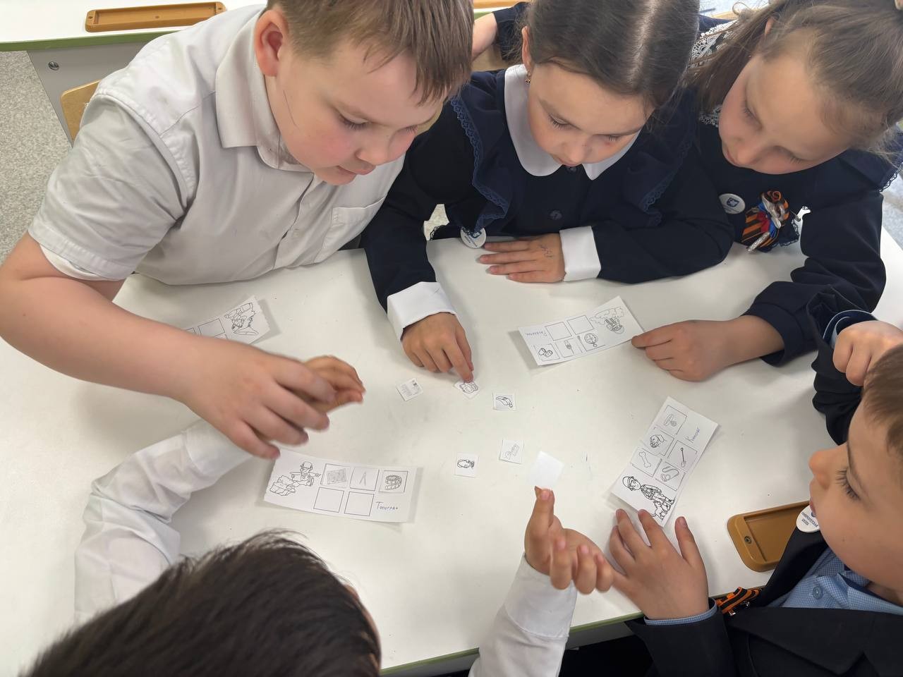 Студенты провели серию занятий 'Профессии Победителей' Студенты провели серию занятий 'Профессии Победителей'