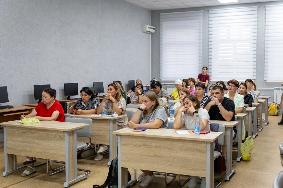 В рамках XII Международного фестиваля школьных учителей состоялась встреча с представителями издательства 'Русское слово' В рамках XII Международного фестиваля школьных учителей состоялась встреча с представителями издательства 'Русское слово'