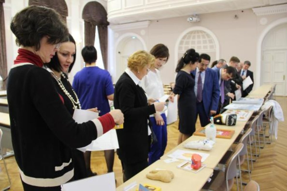 ����������� ����������� ������������� ������������ ��������� �� ������������, ����������� 80-����� ������������ ������� ����� ���������� ���������, ������������ ����������� ������, ���������� ���������� ���������� ����������������� ������������� ������� �����������.