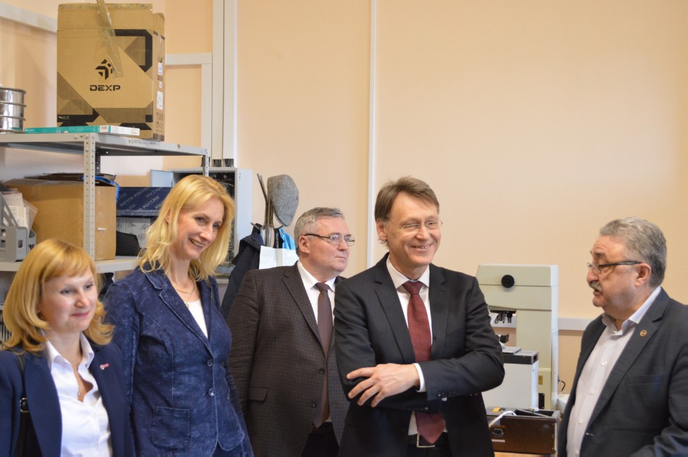 ��������� ����������� ��������� � ���������-������������� ������� ��� ��������� �������������� ������������ ��. ���� ��� ������ (��������)