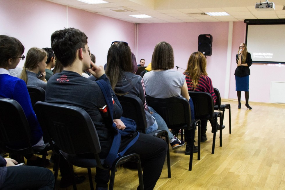 Вечерний понедельник в ДУ: дружеская встреча семьи ИСФН Вечерний понедельник в ДУ: дружеская встреча семьи ИСФН