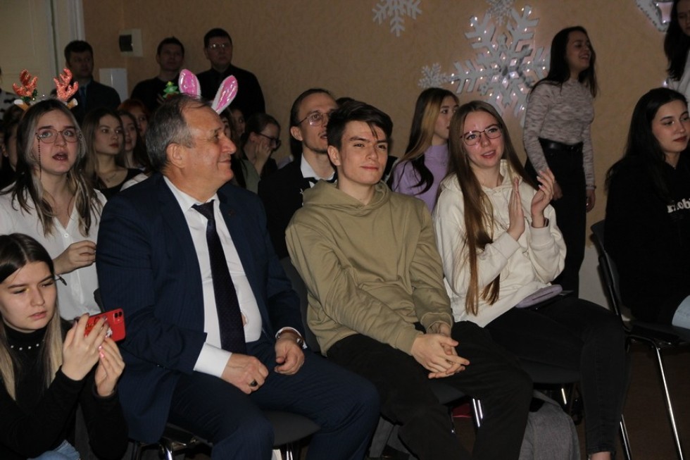 '���� �� ���� ����...'